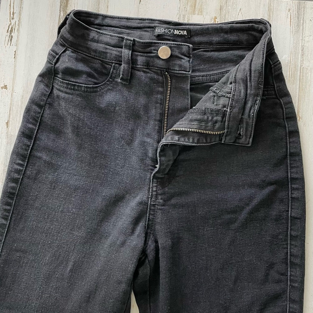 Fashion Nova black, high waisted skinny jeans